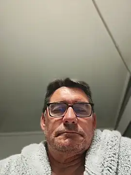 phil_truck_exhib Show Webcam