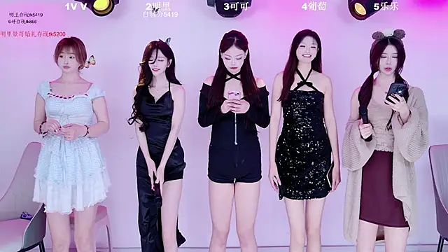 LOVE-018 网络视讯表演