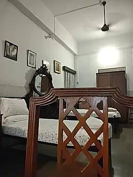 NakedMILFx's Live XXX Chat