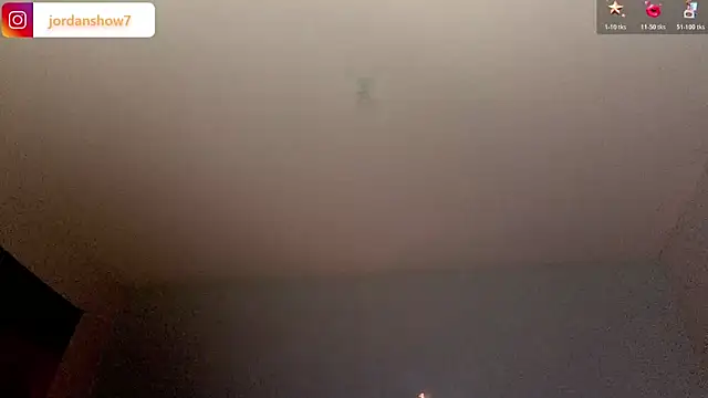 JordanShow live XXX chat