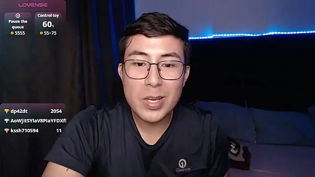 عرض كام andrewmhilton_