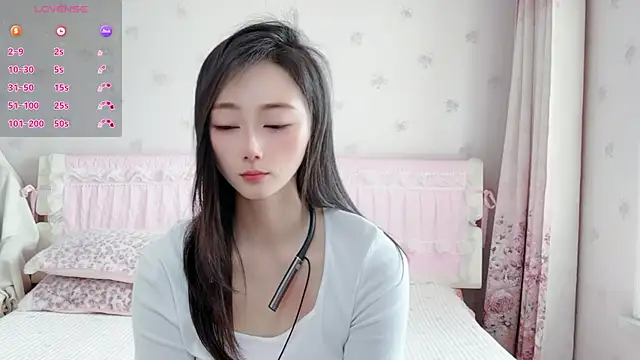 anjila888 Show Webcam