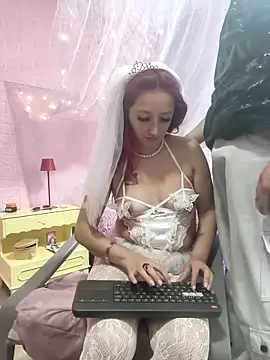 sarah_Tomson Live XXX-Chat