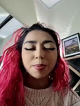 Chat +18 de poyson_ivy ao vivo