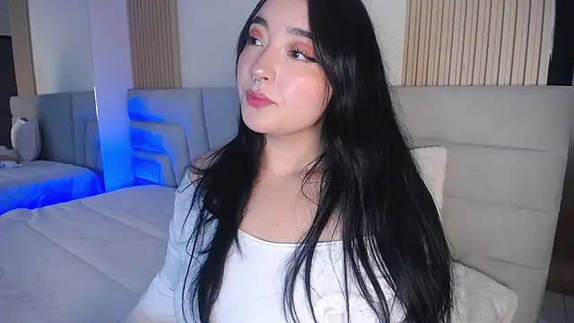 Chat +18 de Miss_Loise ao vivo