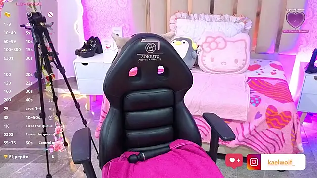 XXX chat uživo modela MARIANA_TAY1