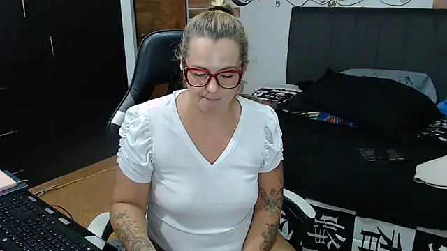 perlagoloza05 라이브 XXX 채팅