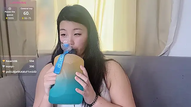 Chat XXX en directo de Tavie1744