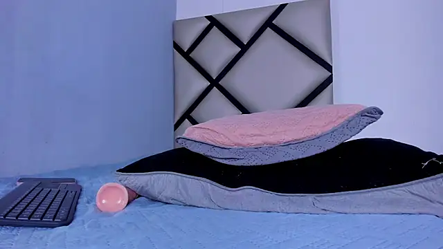 แชท XXX สดของ Aitana-x