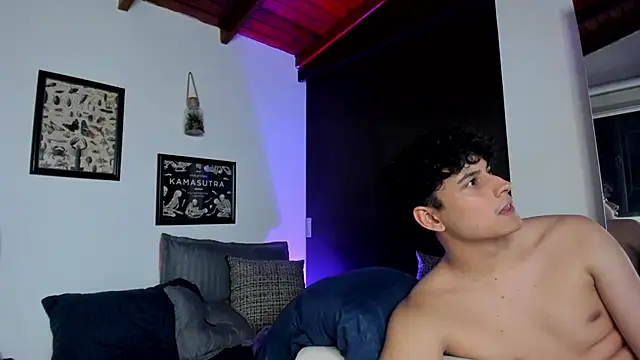 charlottte_queen Show Webcam