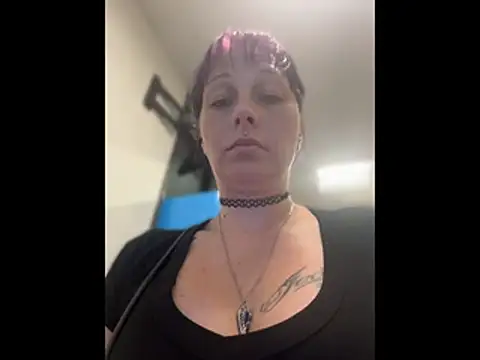 Chat +18 de Babii_Nova ao vivo