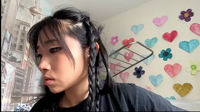 SweetMiaXO: онлайн-секс-чат