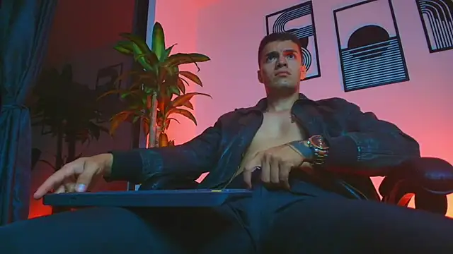 Вебкам-шоу ALPHA_DOMINUS_