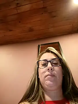 Chat +18 de VIANKA_0917 ao vivo