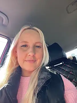 MerlinDave élő XXX-chatje