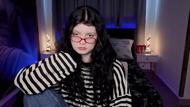 MileyRood élő XXX-chatje