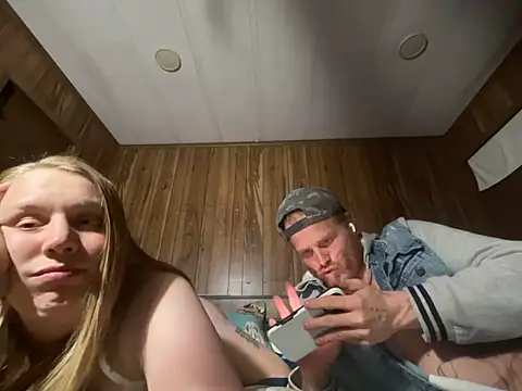 Show Webcam de DomsSexDoll69