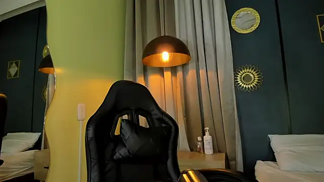 lia_sexx19 Chat XXX in diretta