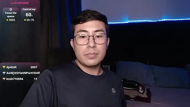 แชท XXX สดของ andrewmhilton_