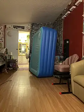 Онлайн чат XXX TranSexualJade95