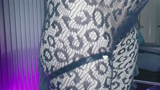 levana1's Live XXX Chat