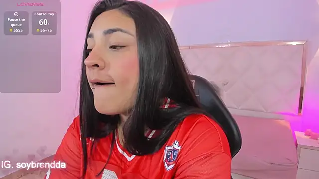 دردشة Brendda_tay الجنسية المباشرة