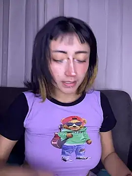 دردشة baby_akuma الجنسية المباشرة