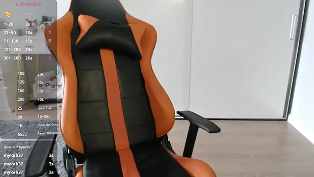 crystalyss' Live XXX Chat