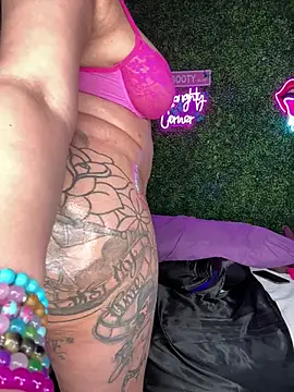 RenaThickAss' Live XXX Chat