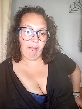 _Saraqueen's Live XXX Chat