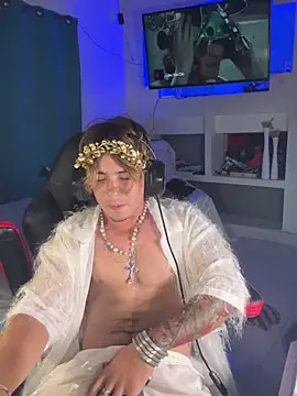 AngelLatinBoy: διαδικτυακό σόου στην κάμερα