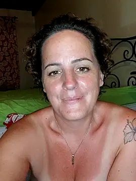 Show webcam de emiliemilf