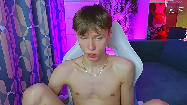 cuMte_boy 即時 XXX 聊天