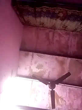 Živý XXX chat TINASONI