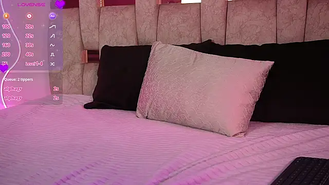 Petitte_MussaのライブXXXチャット