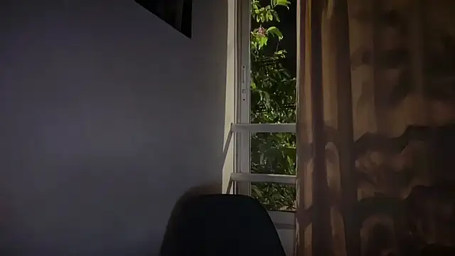 romeolovedark 即時 XXX 聊天