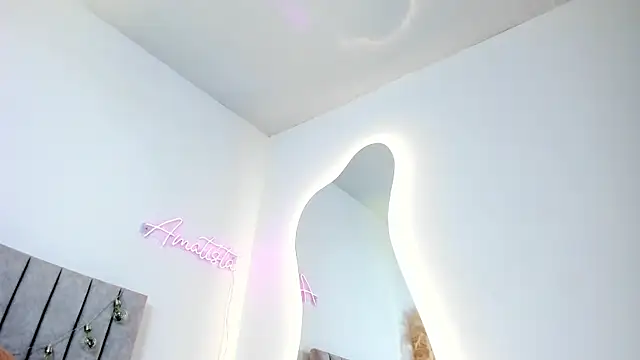 Chat XXX en directo de AmatistaSallow__