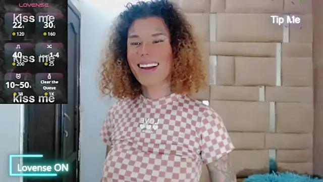 ana_tsxxx Webcam-Show