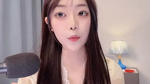 Chatroom XXX en direct de smalldaisy