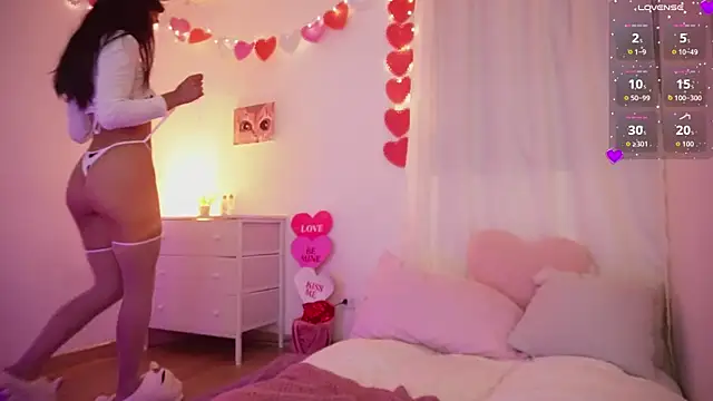 دردشة AbyWhitee الجنسية المباشرة