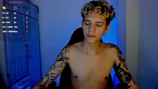 tylernova Live XXX-chat
