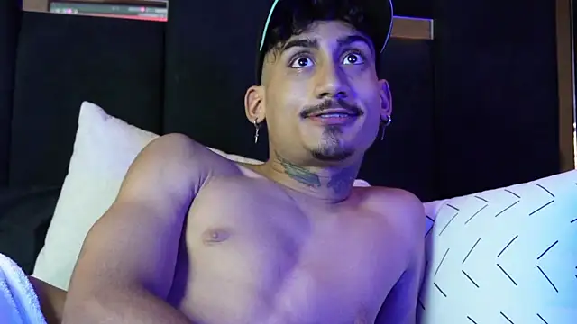 Pokazy przed kamerką – Dark_Eros_