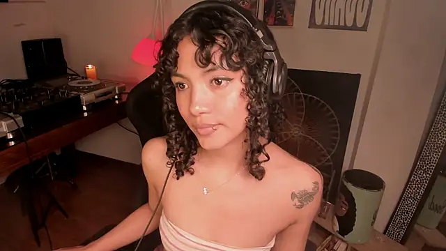 Nati____ live XXX chat