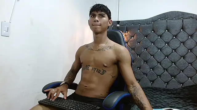 luka_big18: вебкам-шоу