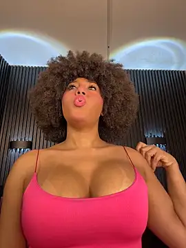 Онлайн чат XXX kendall_coxx