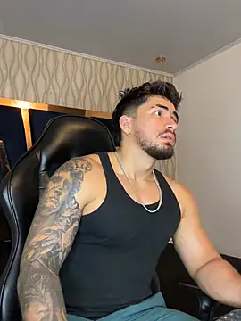 Brad_Summer Webcam show