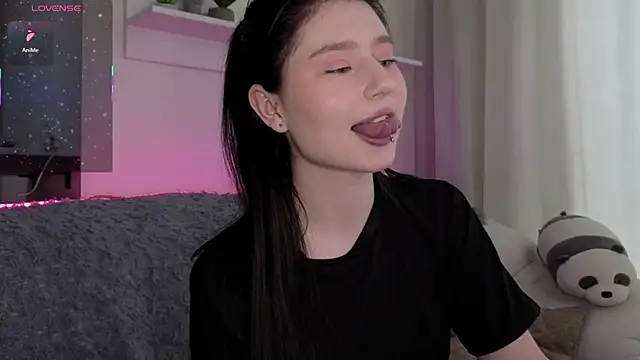 _Lua__ élő XXX-chatje