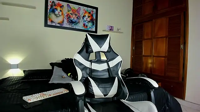 Pokazy przed kamerką – jordan_mm420