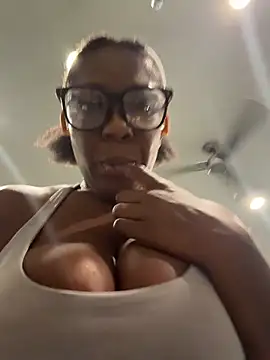 Sembang XXX Secara Langsung TilaTotti