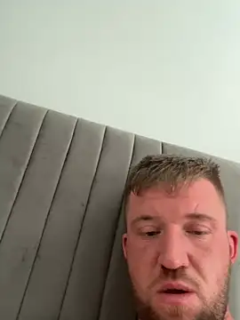 slutwifebbw webkamerás műsora